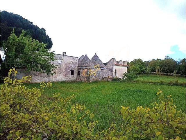 Country house or cottage, Martina Franca - Photo 1