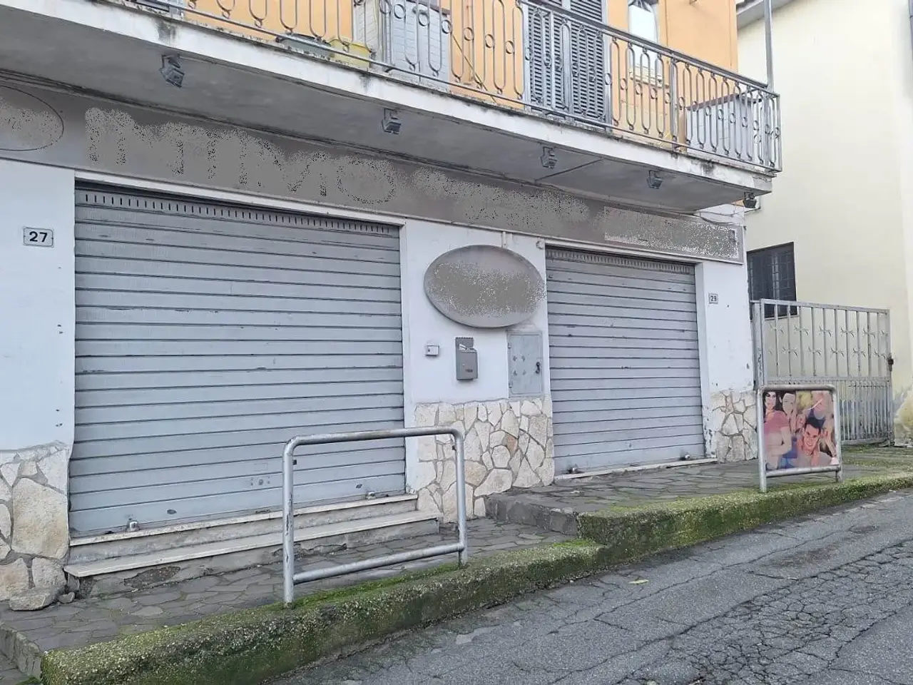 Negozio in Via Girardi, Castelnuovo Di Porto, {3} - Foto 1