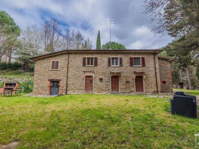 Country house or cottage in Via dell´Artigianato, Arezzo - Photo 1