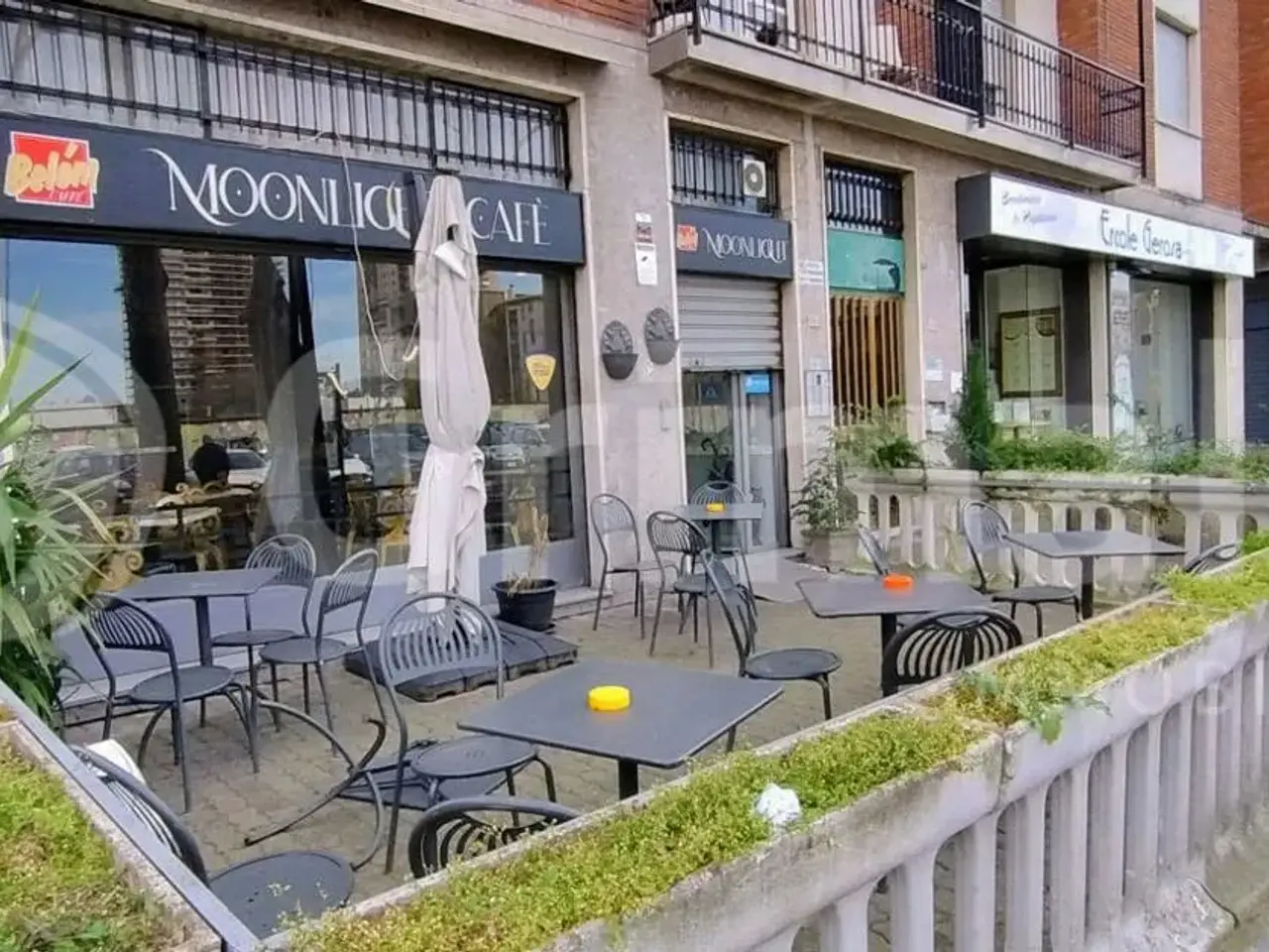 Negozio in Via Sant'Anna 58, Brugherio, {3} - Foto 1