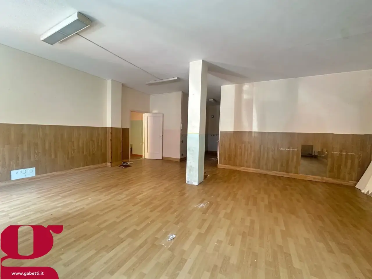 Magazzino in Via Diano Calderina, Imperia, {3} - Foto 1