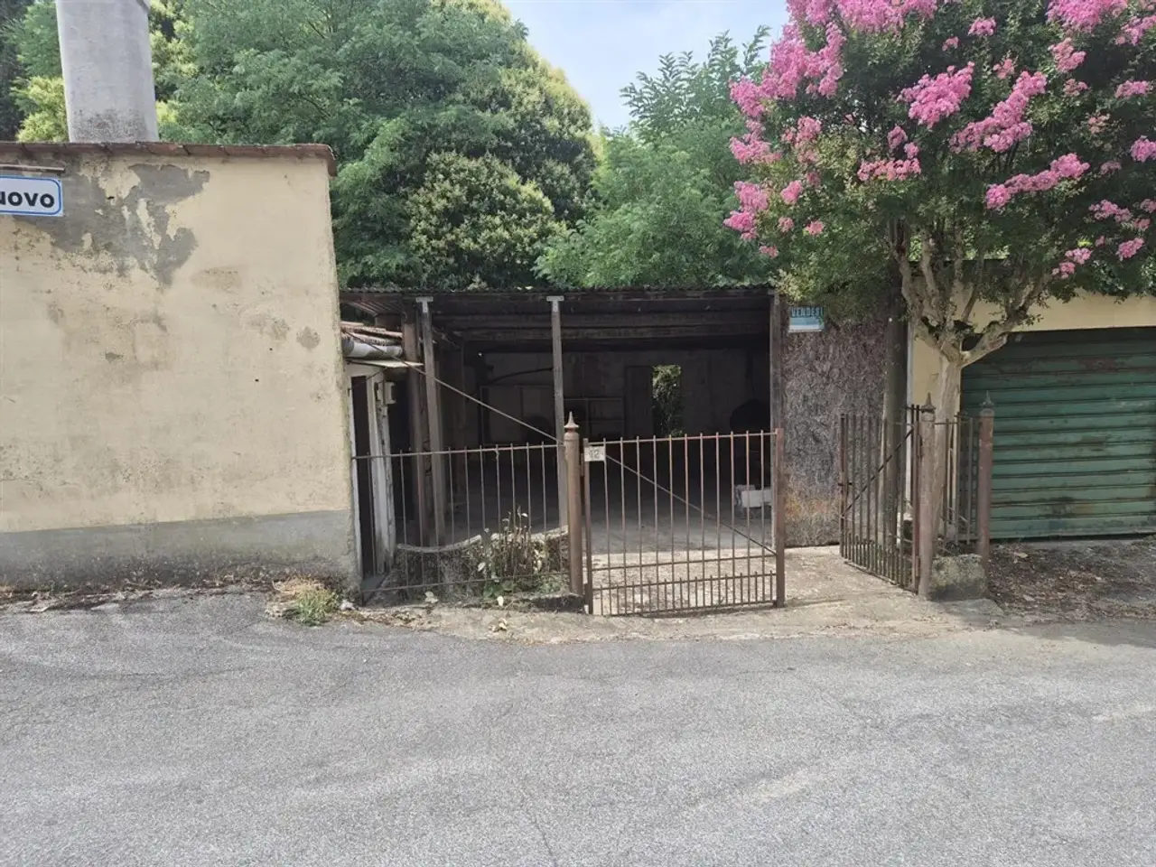Magazzino in , Rufina, {3} - Foto 1