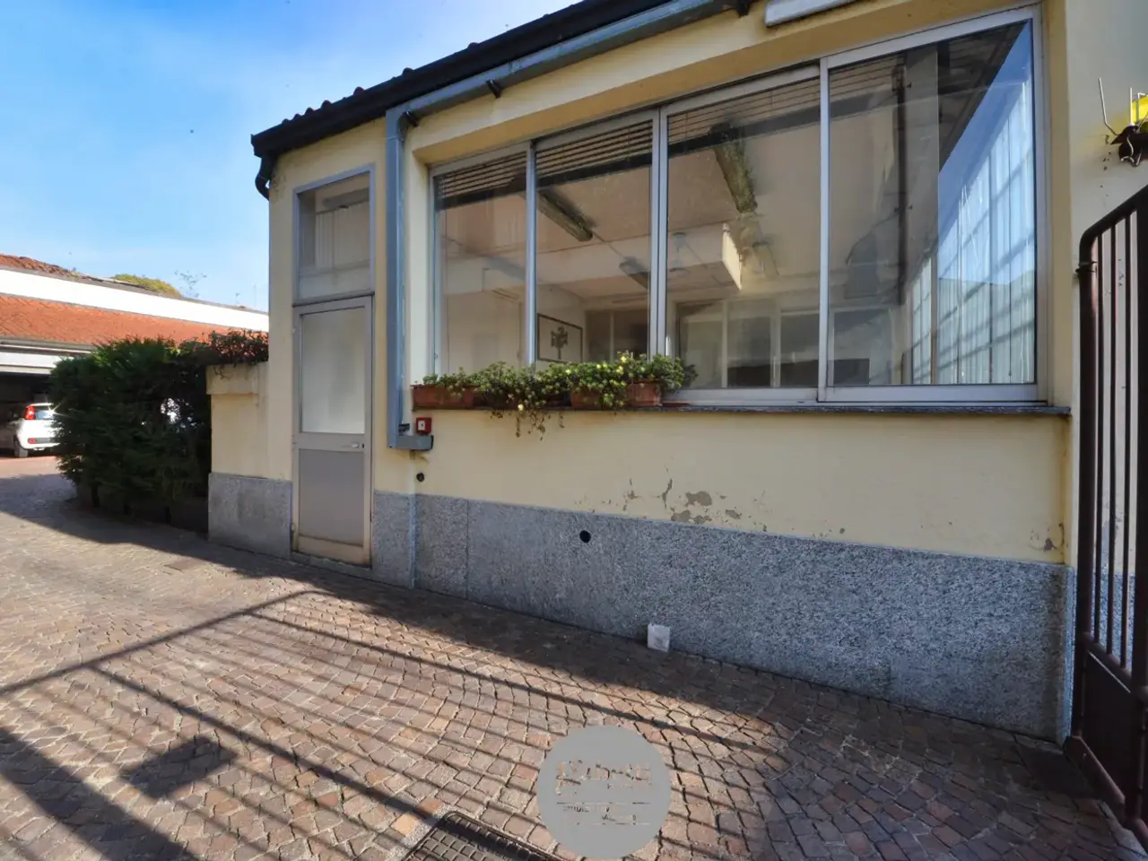 Capannone in Via Villoresi 15, Muggiò, {3} - Foto 2