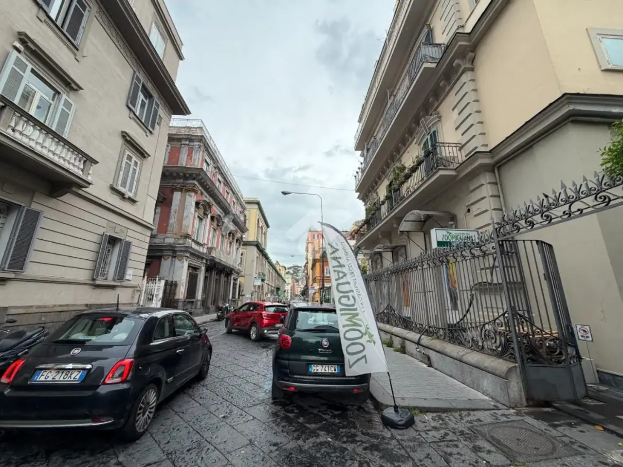 Magazzino in Via Michelangelo Schipa 61, Napoli, {3} - Foto 2