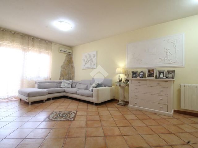 4-room flat in Via Spontini 46, Mentana - Photo 1