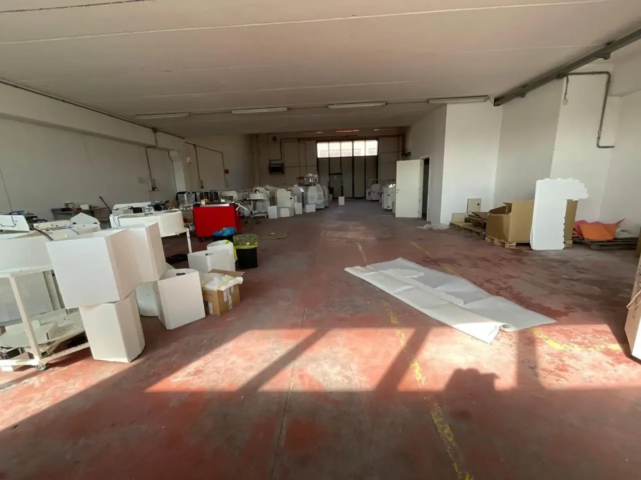 Capannone in Ale Europ 77, Cascina, {3} - Foto 2