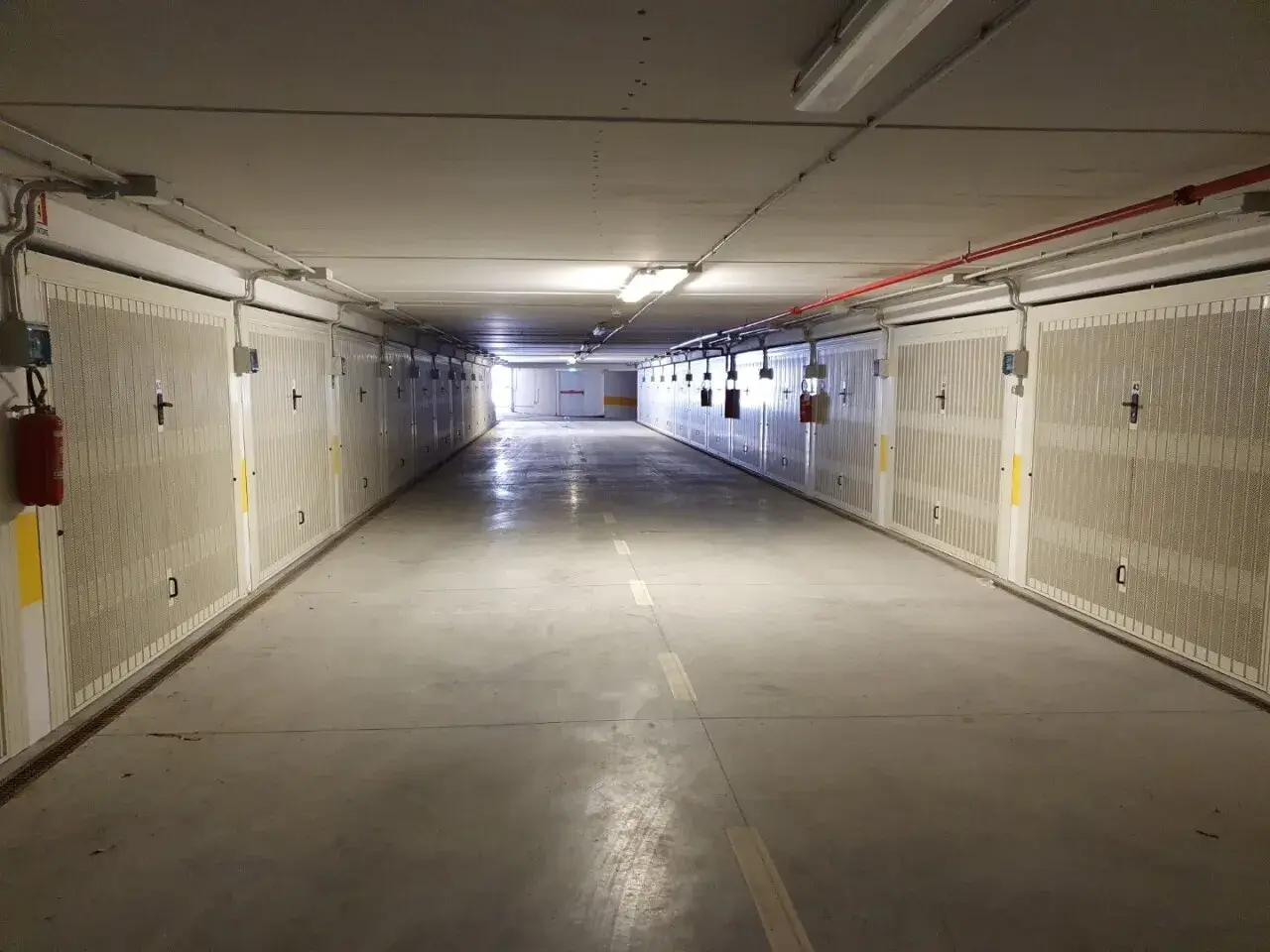 Parcheggio chiuso in , Sestri Levante, {3} - Foto 1