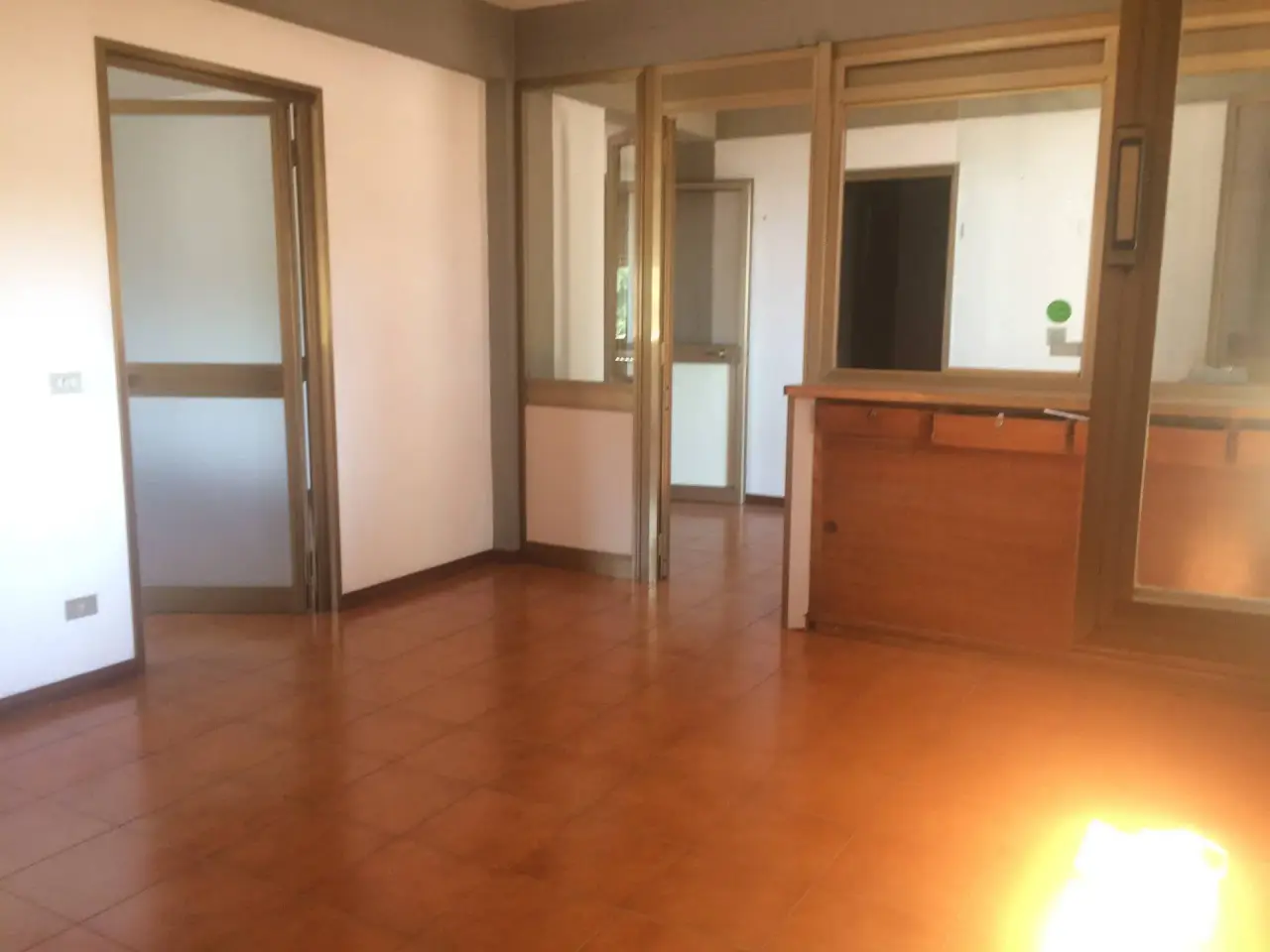 Esercizio commerciale in Via Umberto Terracini 22, Cascina, {3} - Foto 1