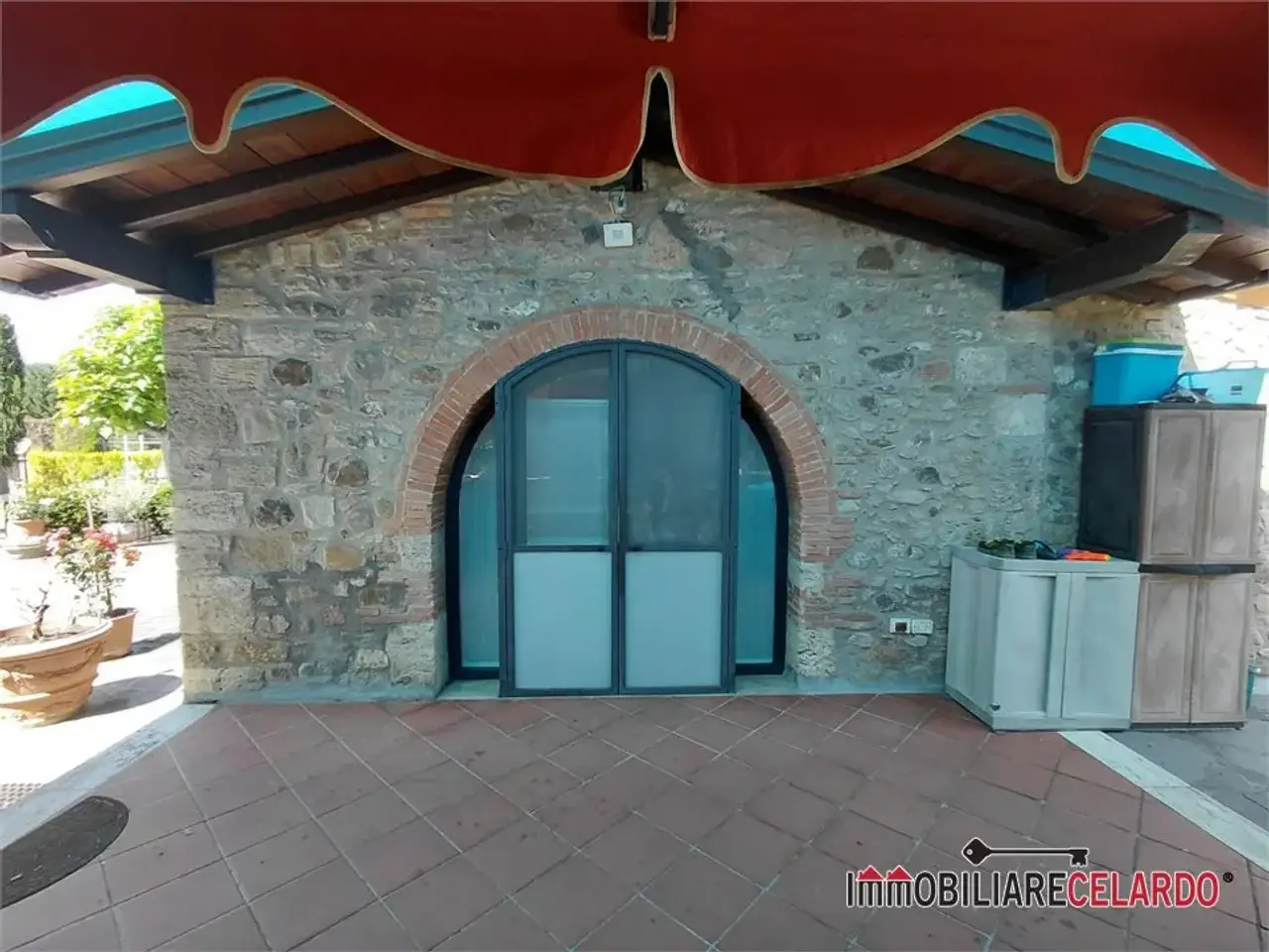 Magazzino in , Poggibonsi, {3} - Foto 2