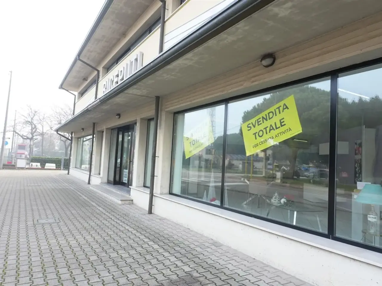 Locale commerciale in , Ravenna, {3} - Foto 2