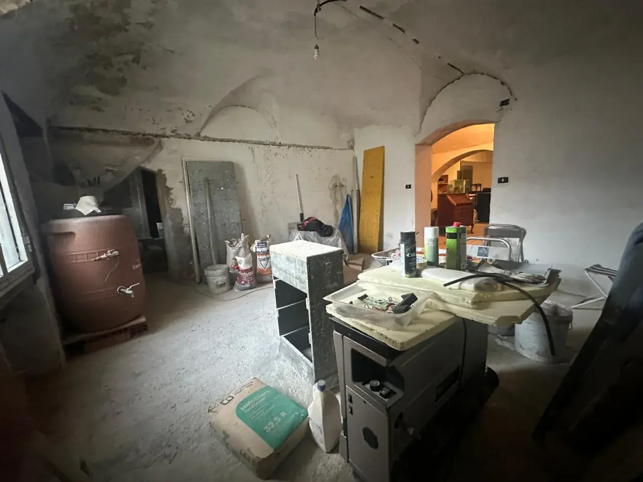 Magazzino in Via Luigi Corsi, Savona, {3} - Foto 2