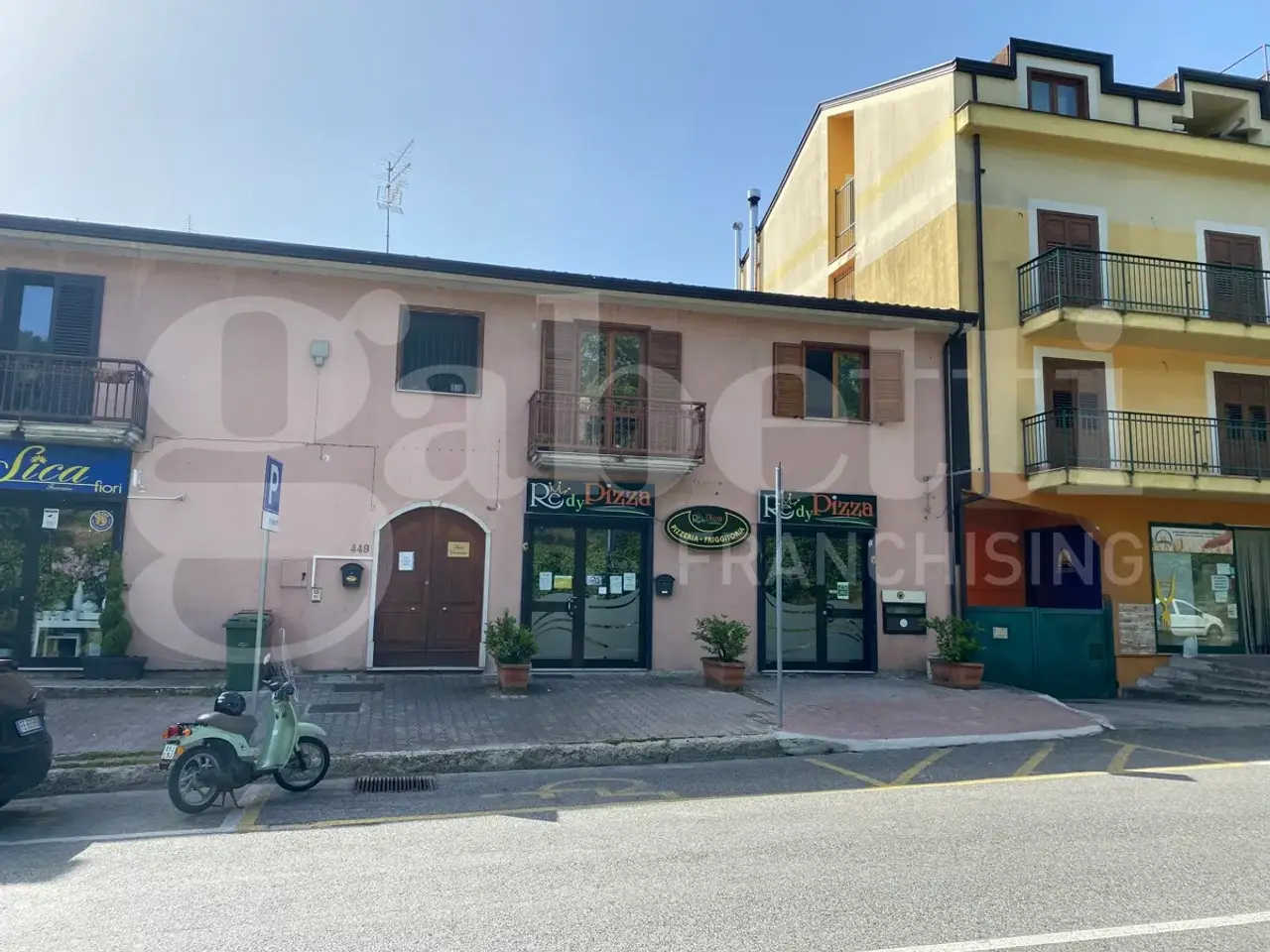 Negozio in Viale Italia, Avellino, {3} - Foto 1