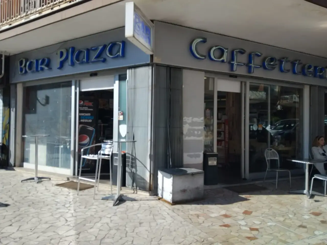 Negozio in Via Antonio Fogazzaro 59 Roma, Roma, {3} - Foto 1