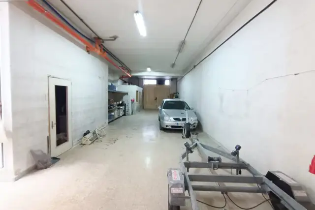 insertion image
