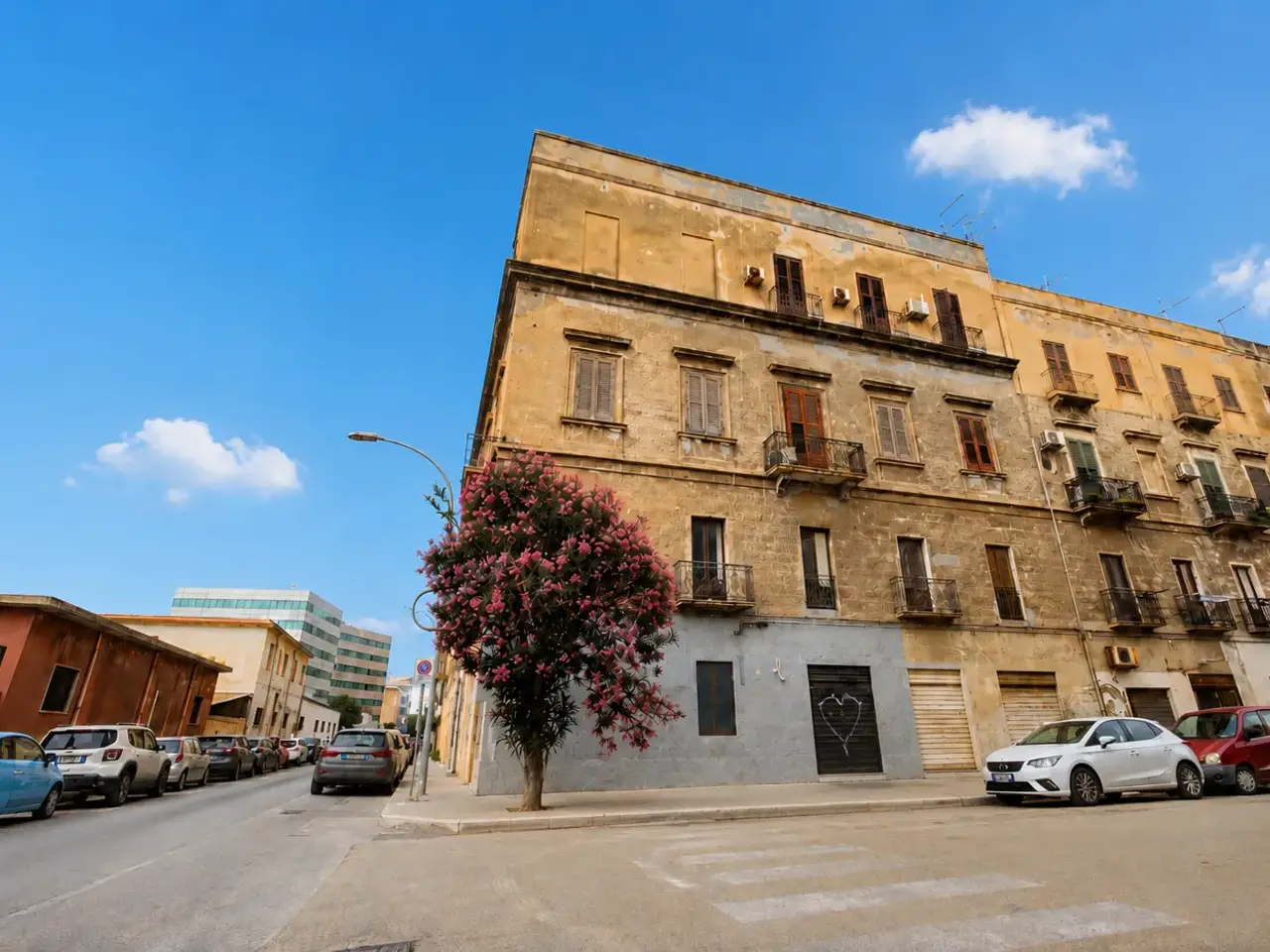 Palazzina commerciale in Via Vespri  83, Trapani, {3} - Foto 2