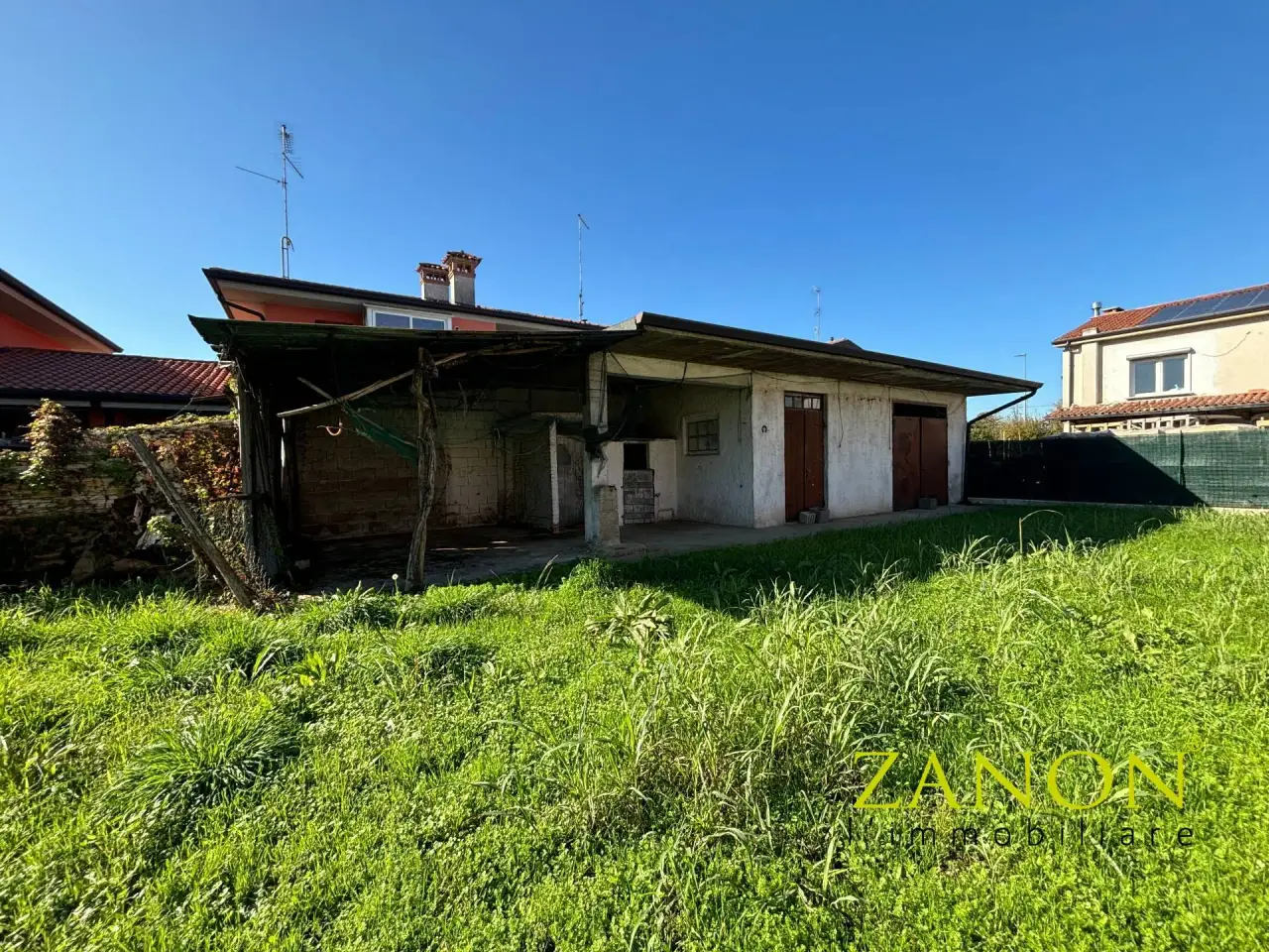 Magazzino in Via Camillo Medeot, San Lorenzo Isontino, {3} - Foto 1