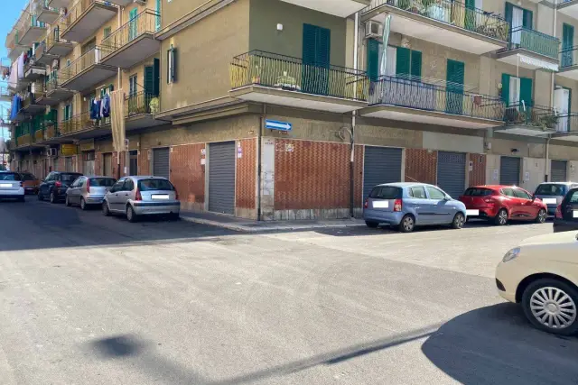 Negozio in Via Fragata 10, Bisceglie - Foto 1