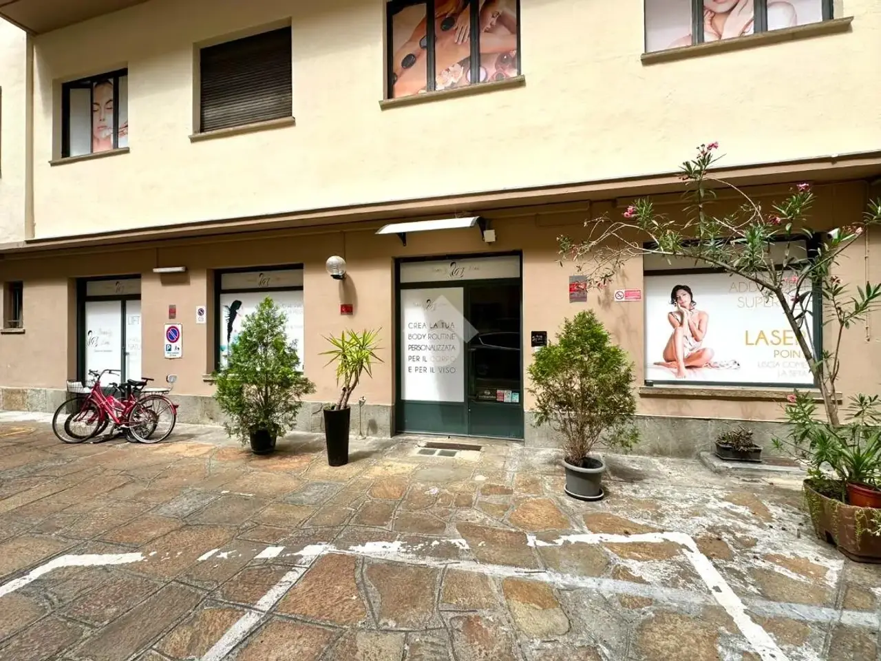 Negozio in Via XX Settembre 69, Torino, {3} - Foto 1