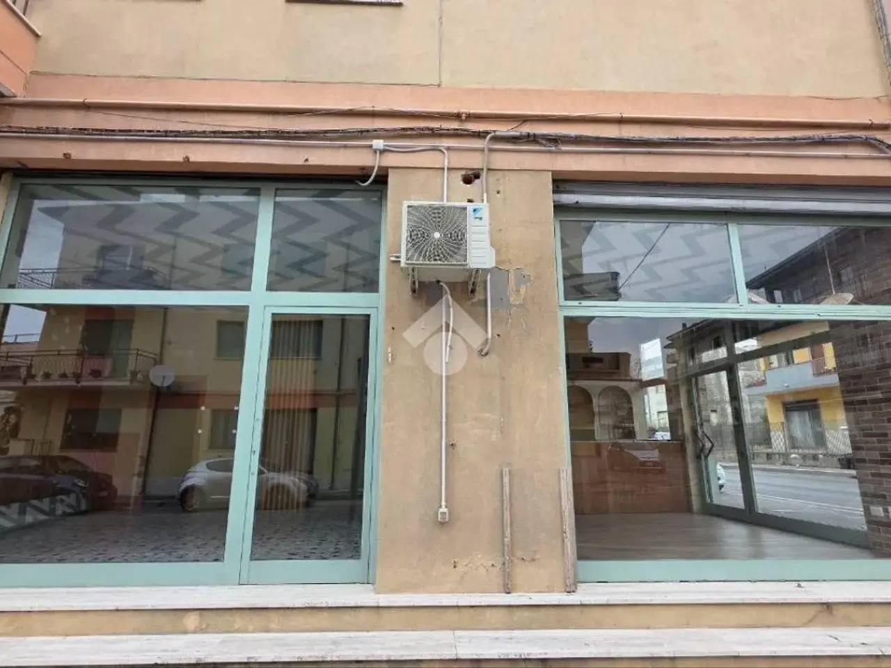 Negozio in Via Adriatica Sud 1, Francavilla Al Mare, {3} - Foto 1