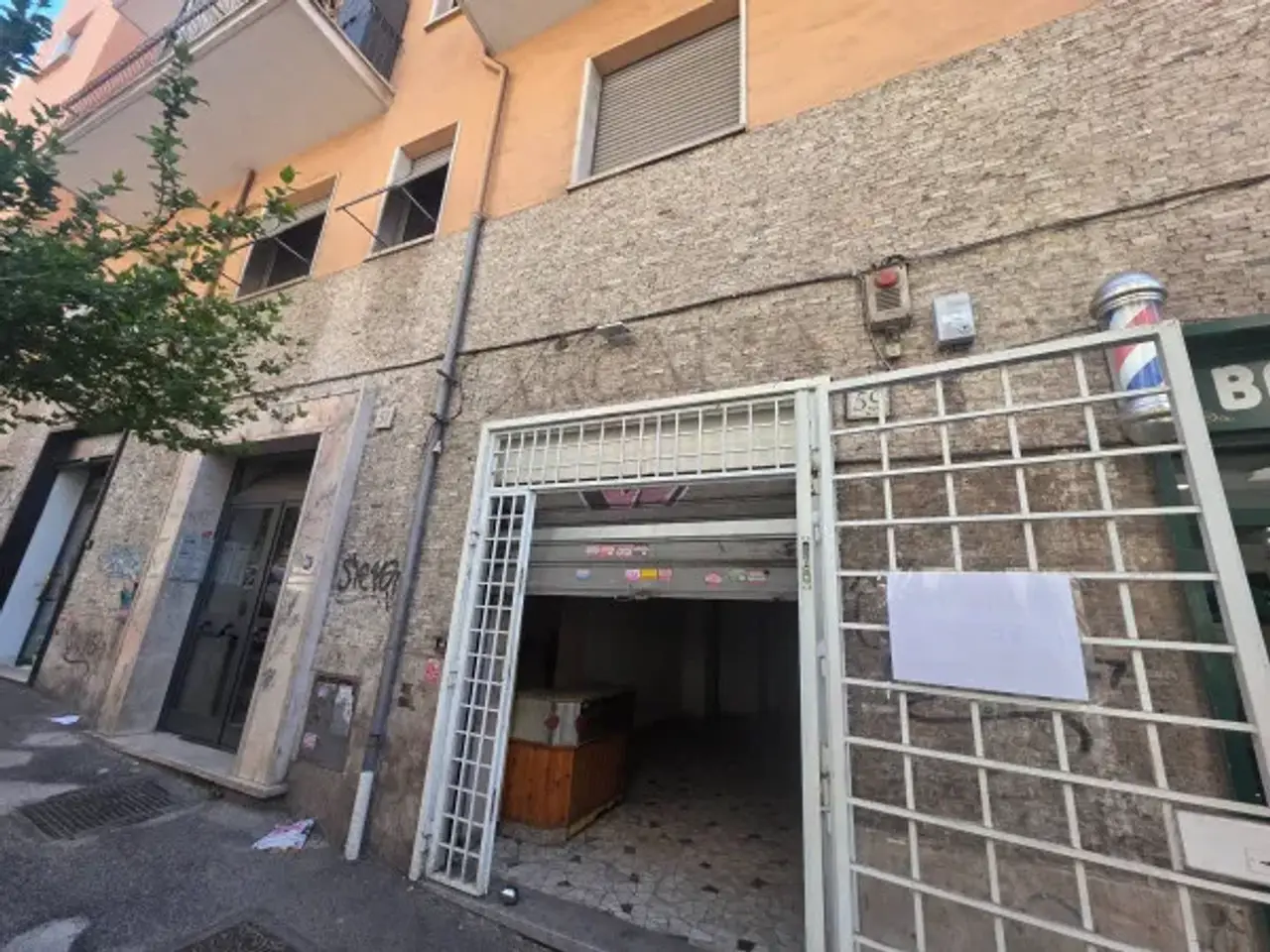 Negozio in Via Poggi d'Oro 59, Roma, {3} - Foto 1
