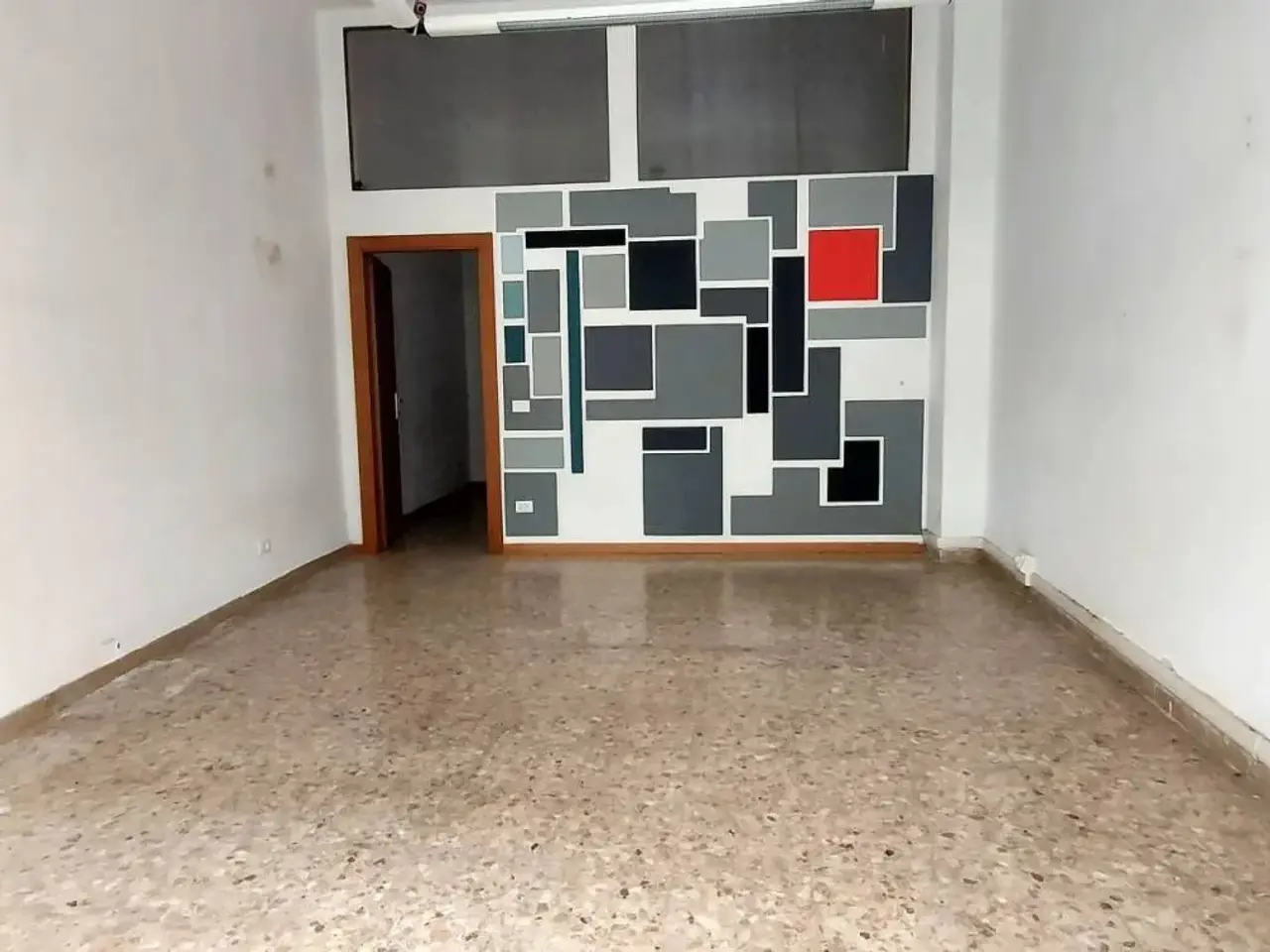 Negozio in Via Antonio Cesari, Verona, {3} - Foto 2