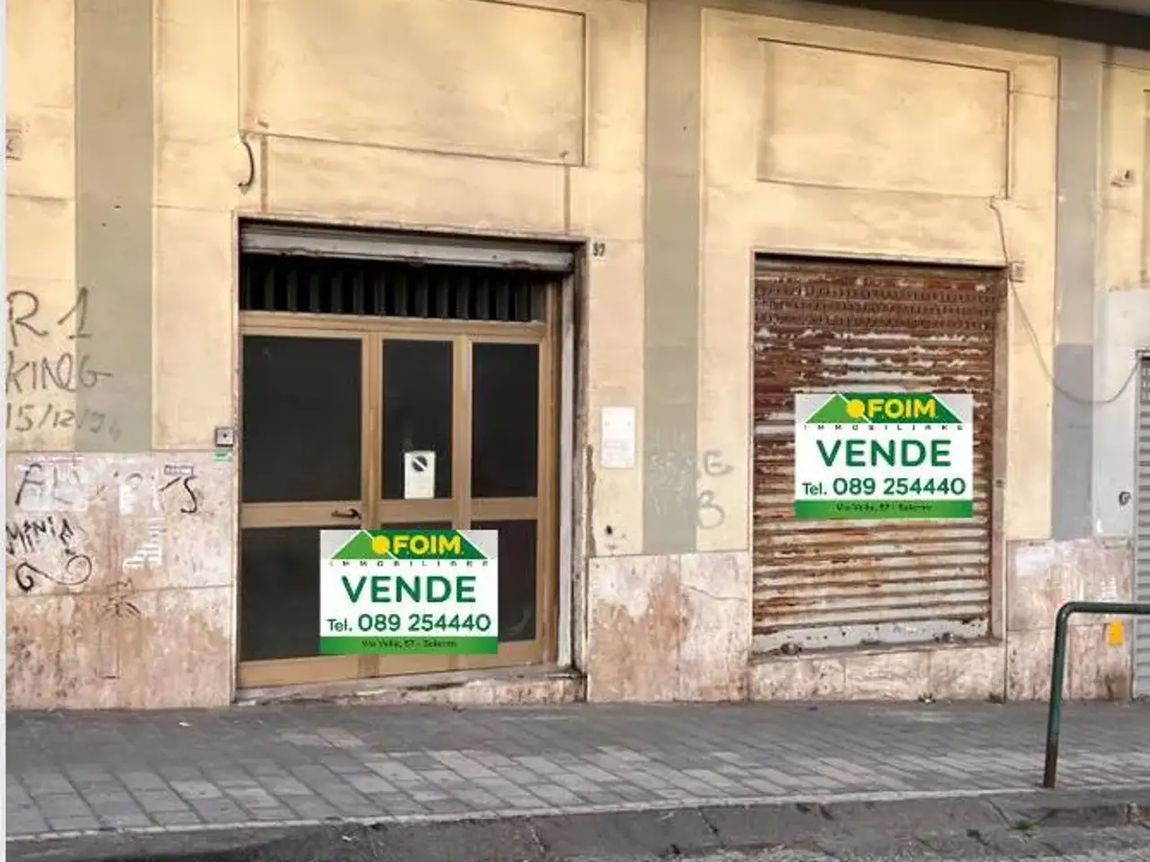 Negozio in  Salerno, Salerno, {3} - Foto 1