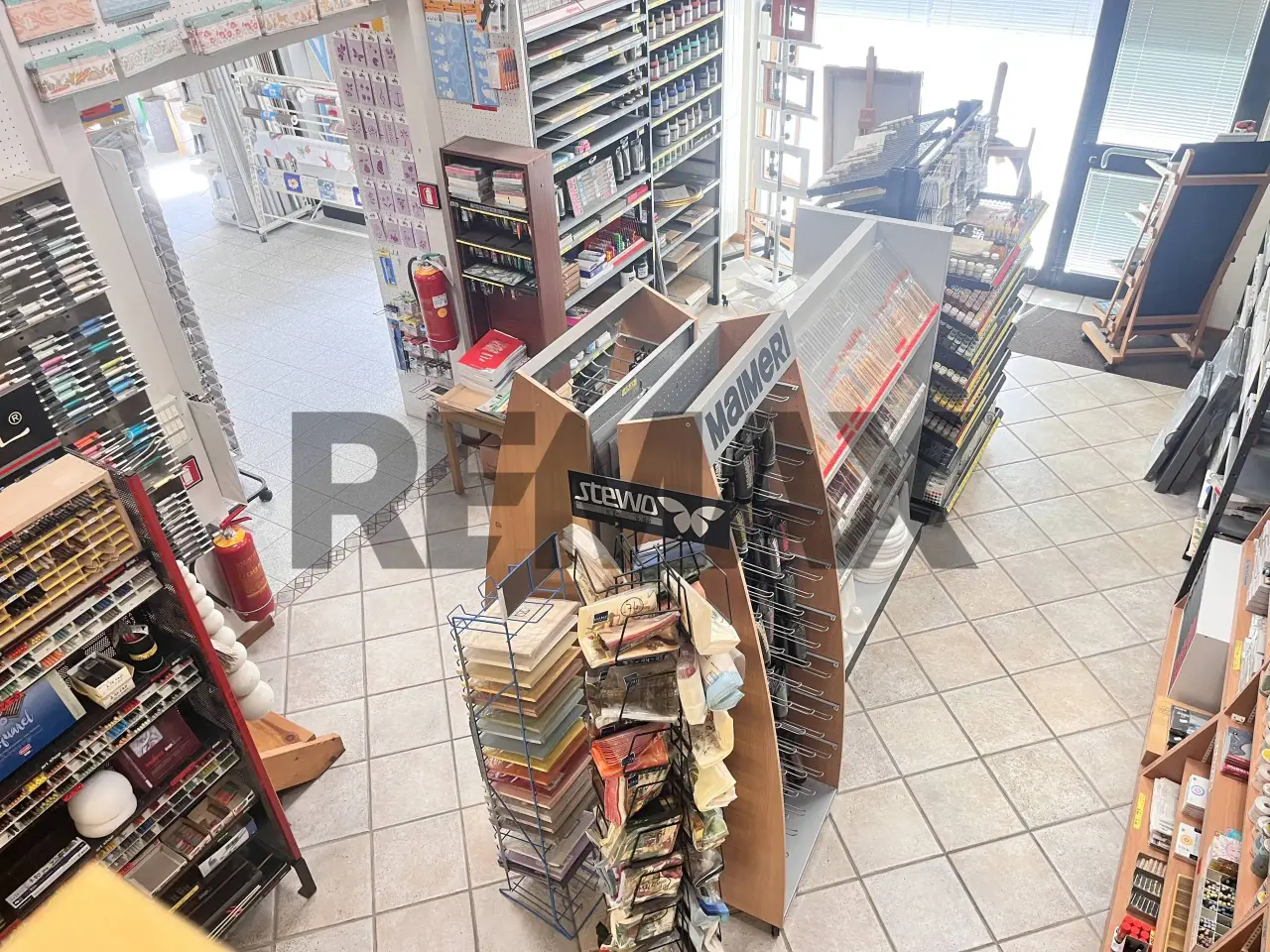 Negozio in Via Magenta 22, Busto Arsizio, {3} - Foto 1