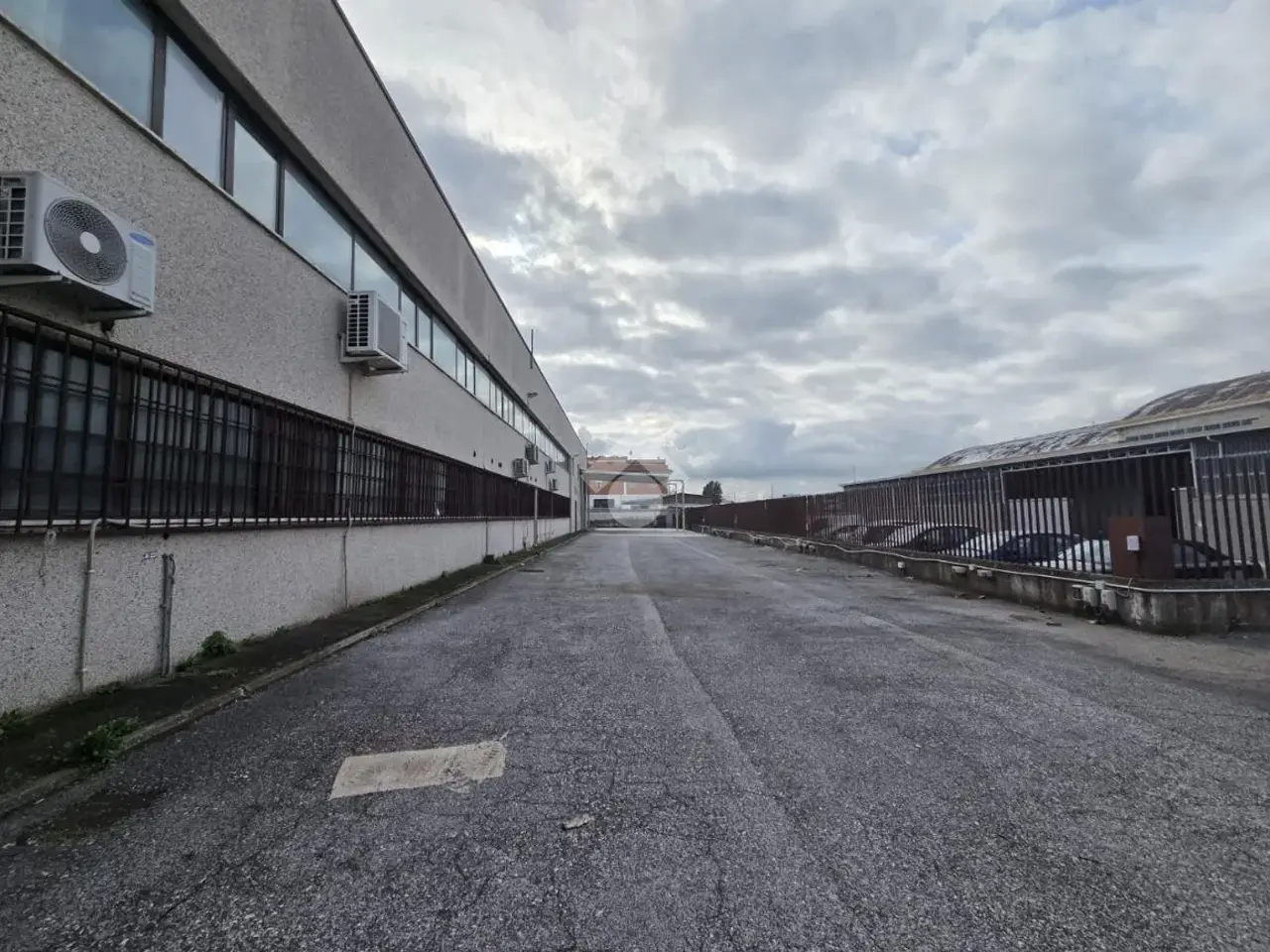 Capannone in Via Salvatore Carnevale 1, Ciampino, {3} - Foto 1