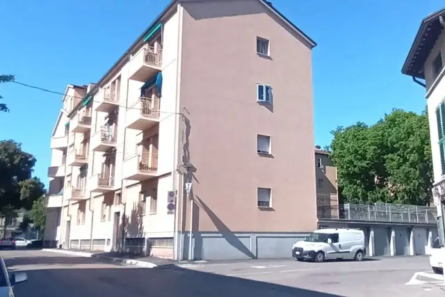 insertion image