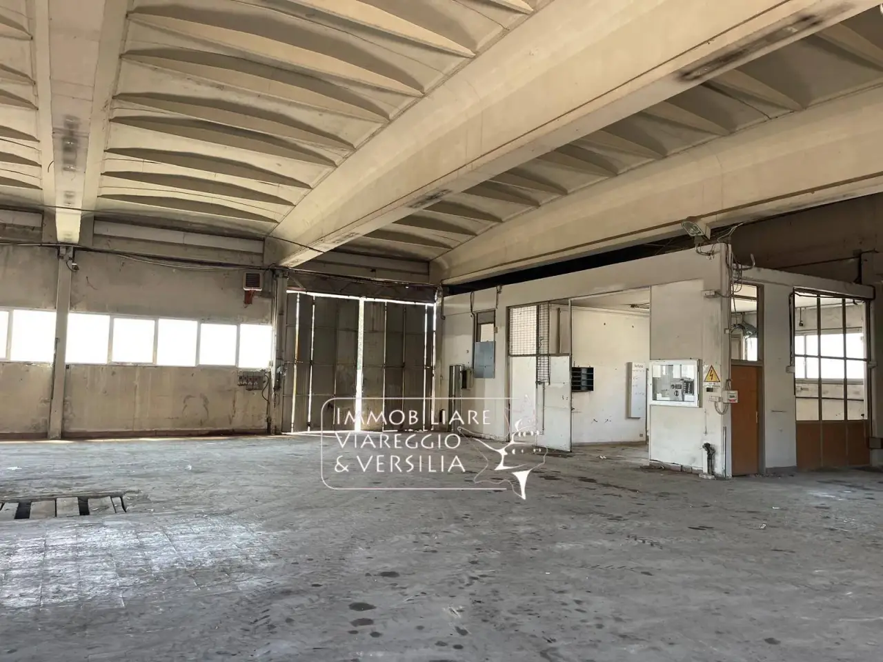 Magazzino in , Viareggio, {3} - Foto 1