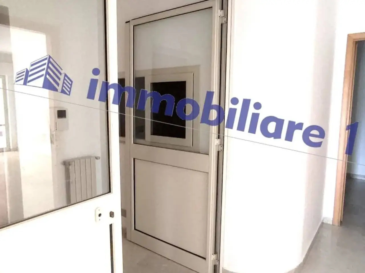 Ufficio in Via Gaetano Martino 27, Alcamo, Alcamo, {3} - Foto 2