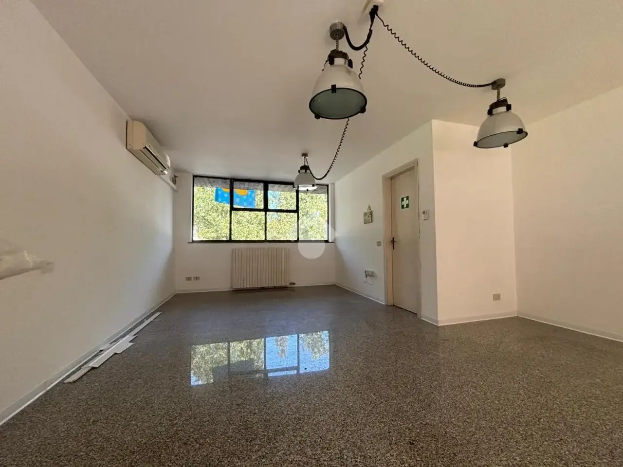 Ufficio in Via Monsignor Rossi 21, Romano Di Lombardia, {3} - Foto 1