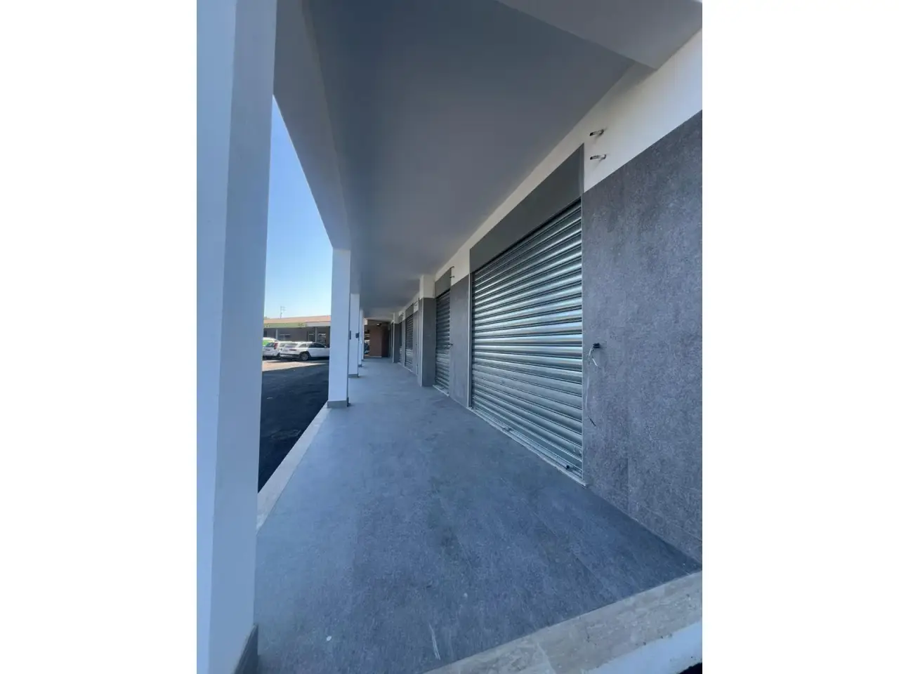 Negozio in Via Michele Rosi, Fiumicino, {3} - Foto 2