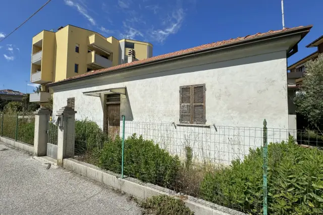 Detached house, Senigallia - Photo 1