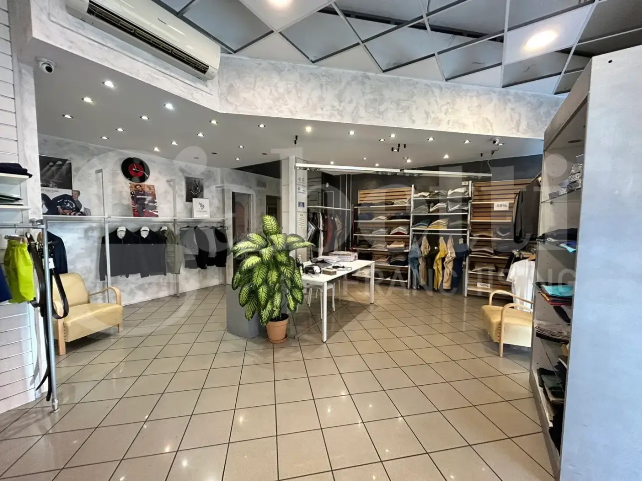 Negozio in Via Toscana, Bologna, {3} - Foto 1
