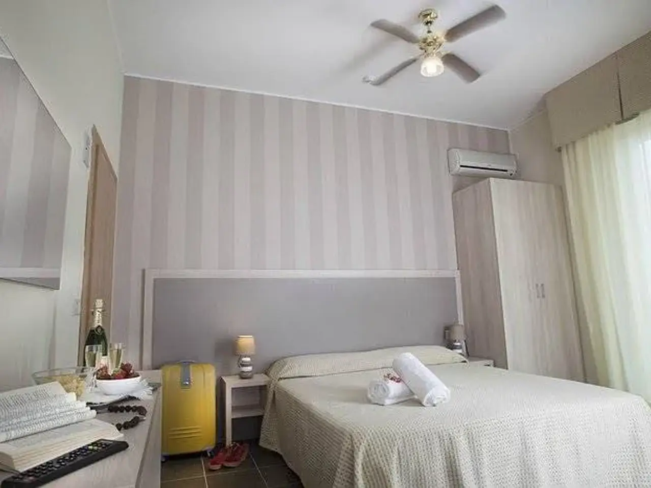 Hotel in , Rimini, {3} - Foto 1