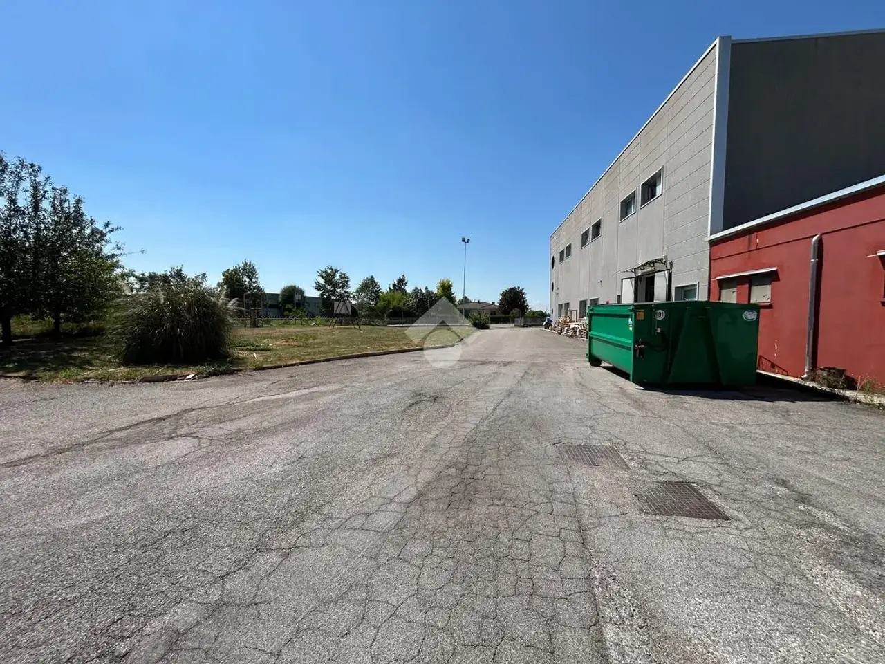 Capannone in Via Piave 45, Altivole, {3} - Foto 2