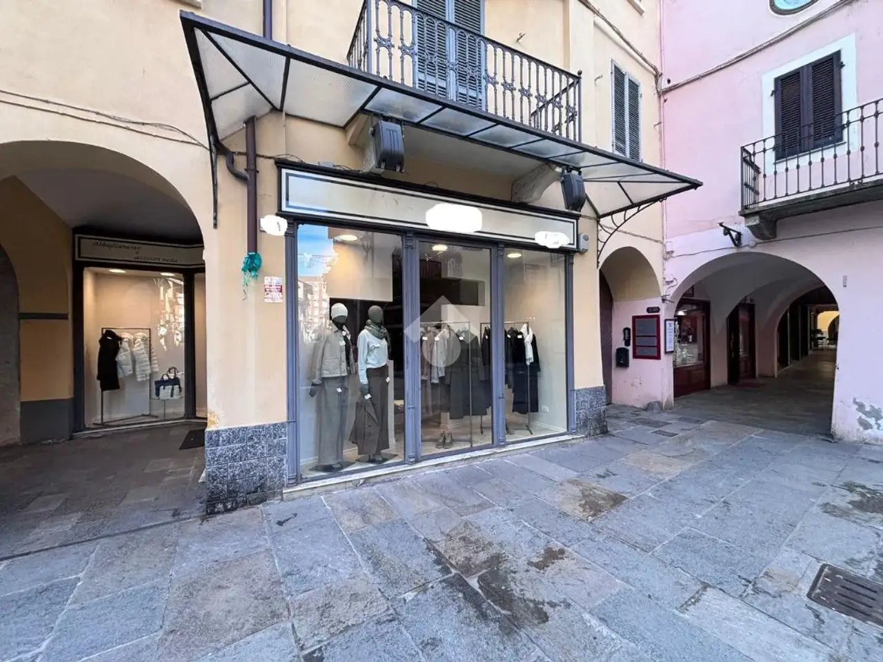 Negozio in Via Vittorio Emanuele 137, Cirie', {3} - Foto 2