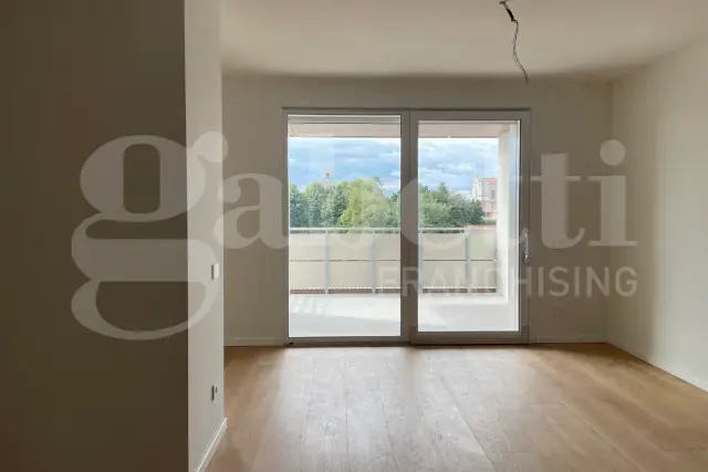 4-room flat in Via Piave  10, Castrezzato - Photo 1