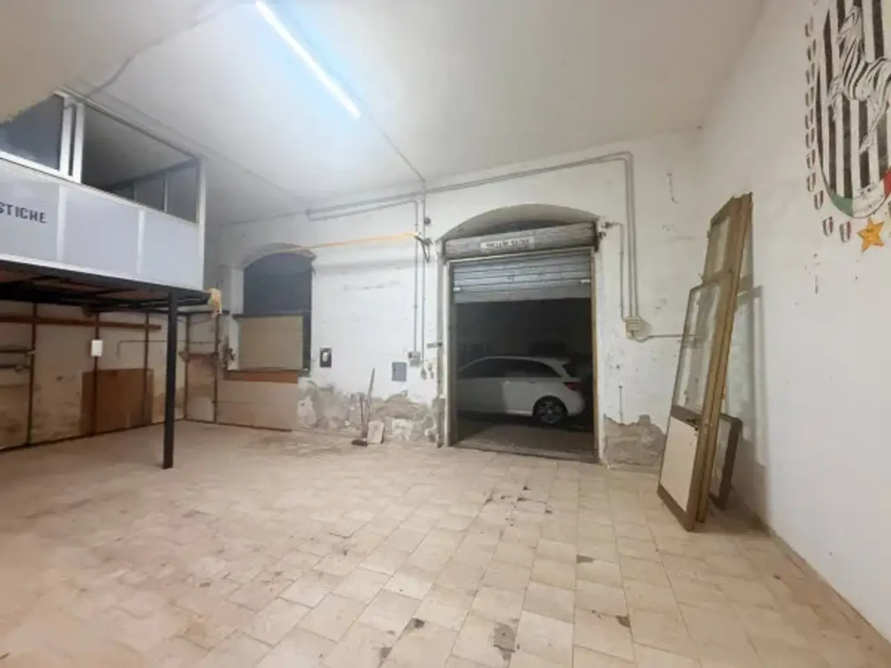 Magazzino in Via Santa Fermina, Civitavecchia, {3} - Foto 1