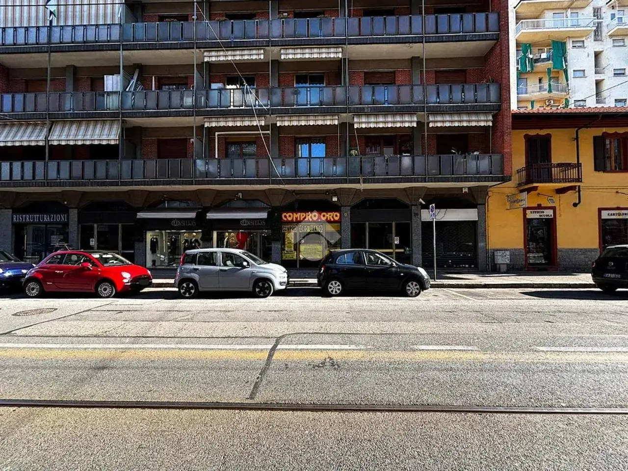 Negozio in Via Venaria 26, Torino, {3} - Foto 1