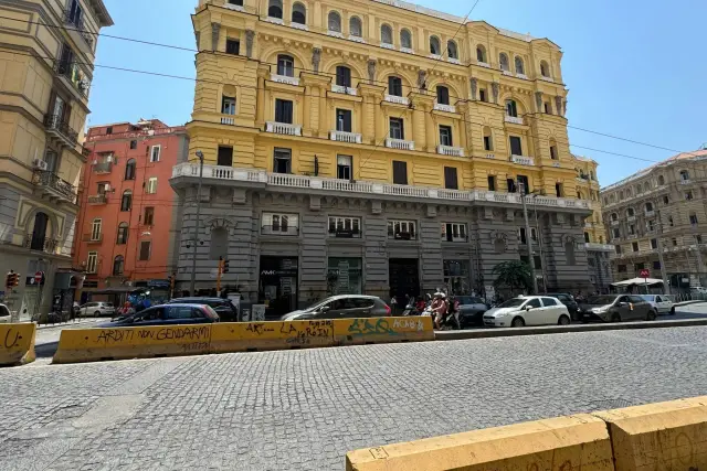 Negozio in Corso Umberto I, Napoli - Foto 1