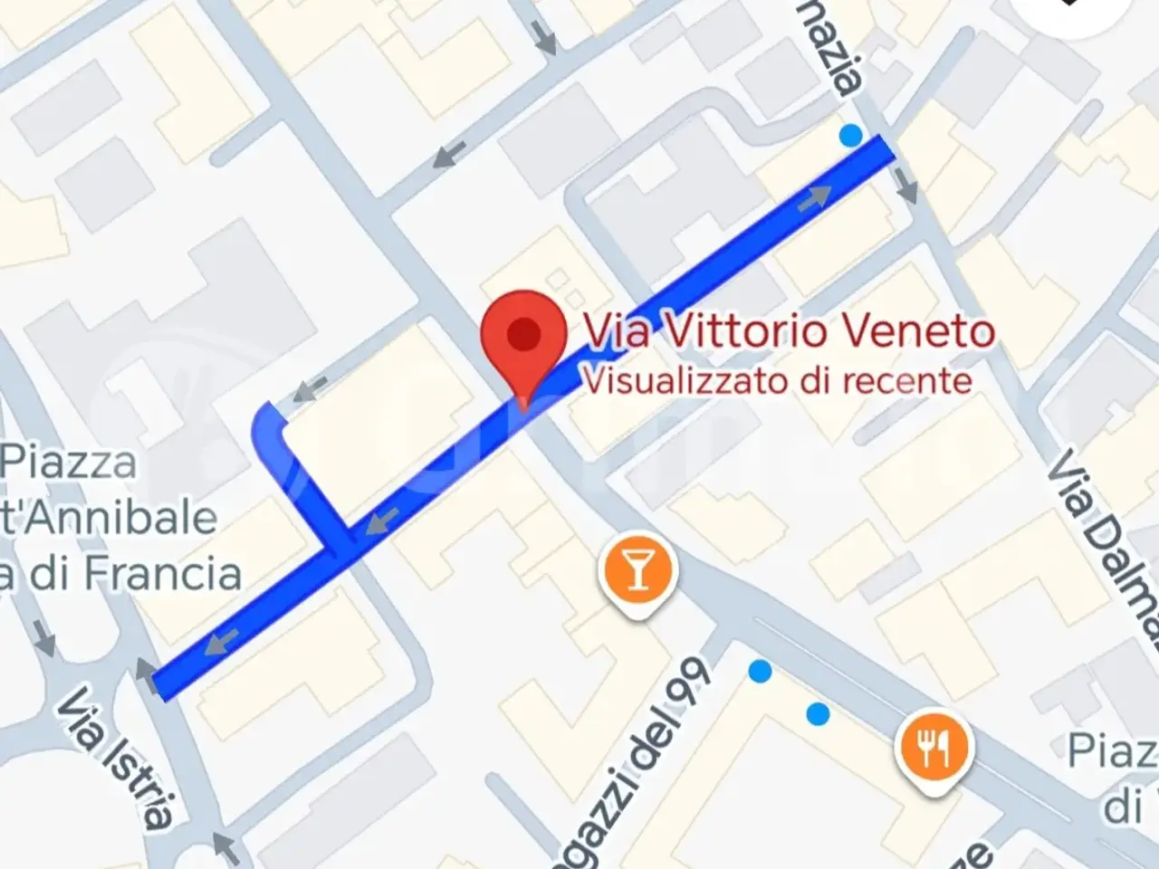 Negozio in Via Vittorio Veneto 22, Trani, {3} - Foto 1