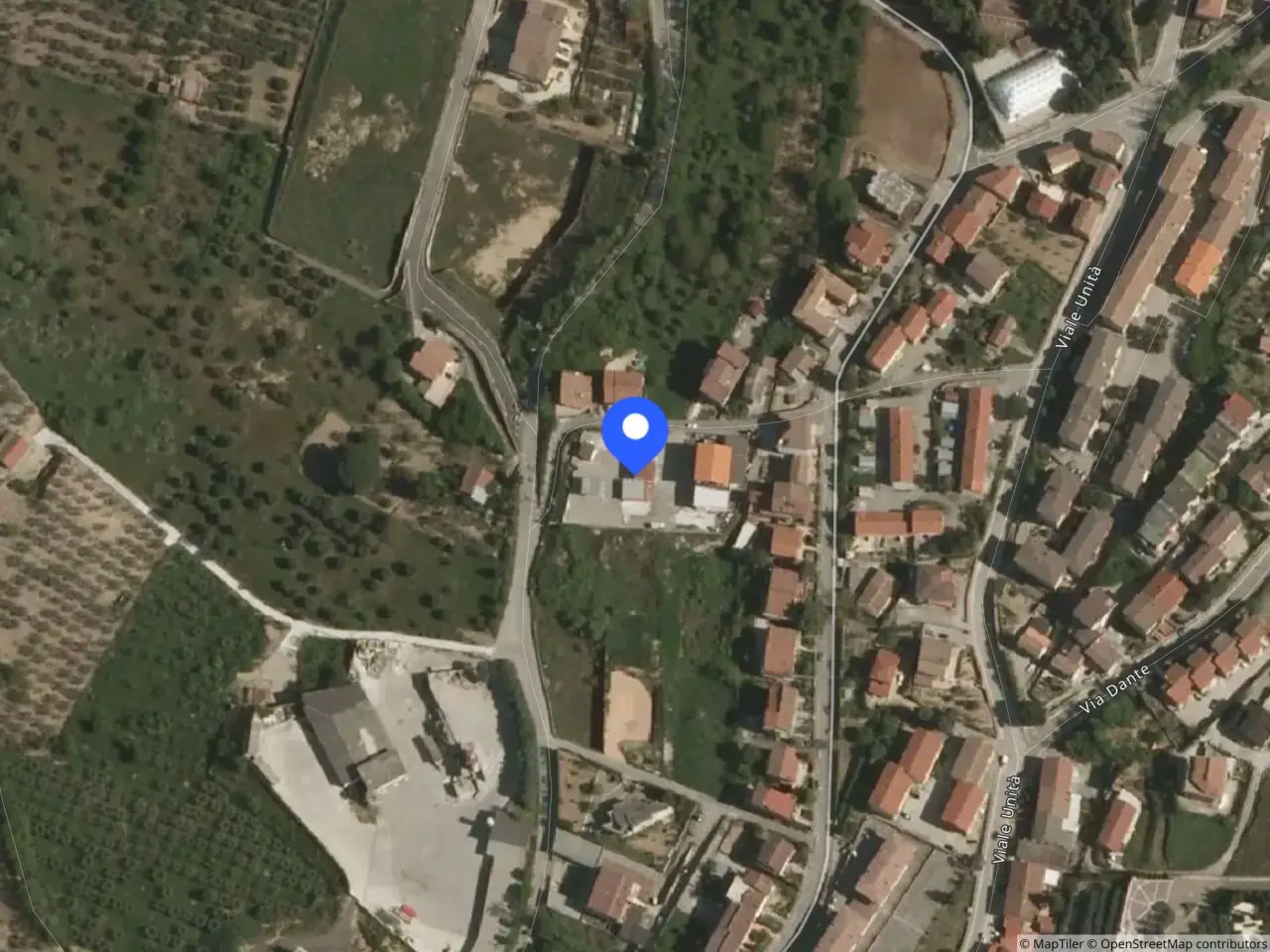 Fabbricato misto in Via Giovanni Falcone, 83037 Montecalvo Irpino Av, Italia 83037, Montecalvo Irpino, {3} - Foto 1