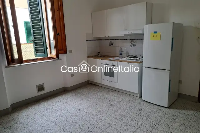 2-room flat in Via Cividale, Montecatini-Terme - Photo 1