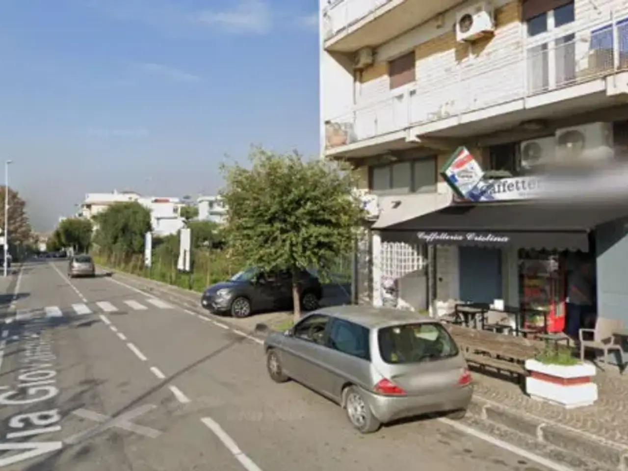 Negozio in Via Giovanni Primicerio 95, Sant'Anastasia, {3} - Foto 1