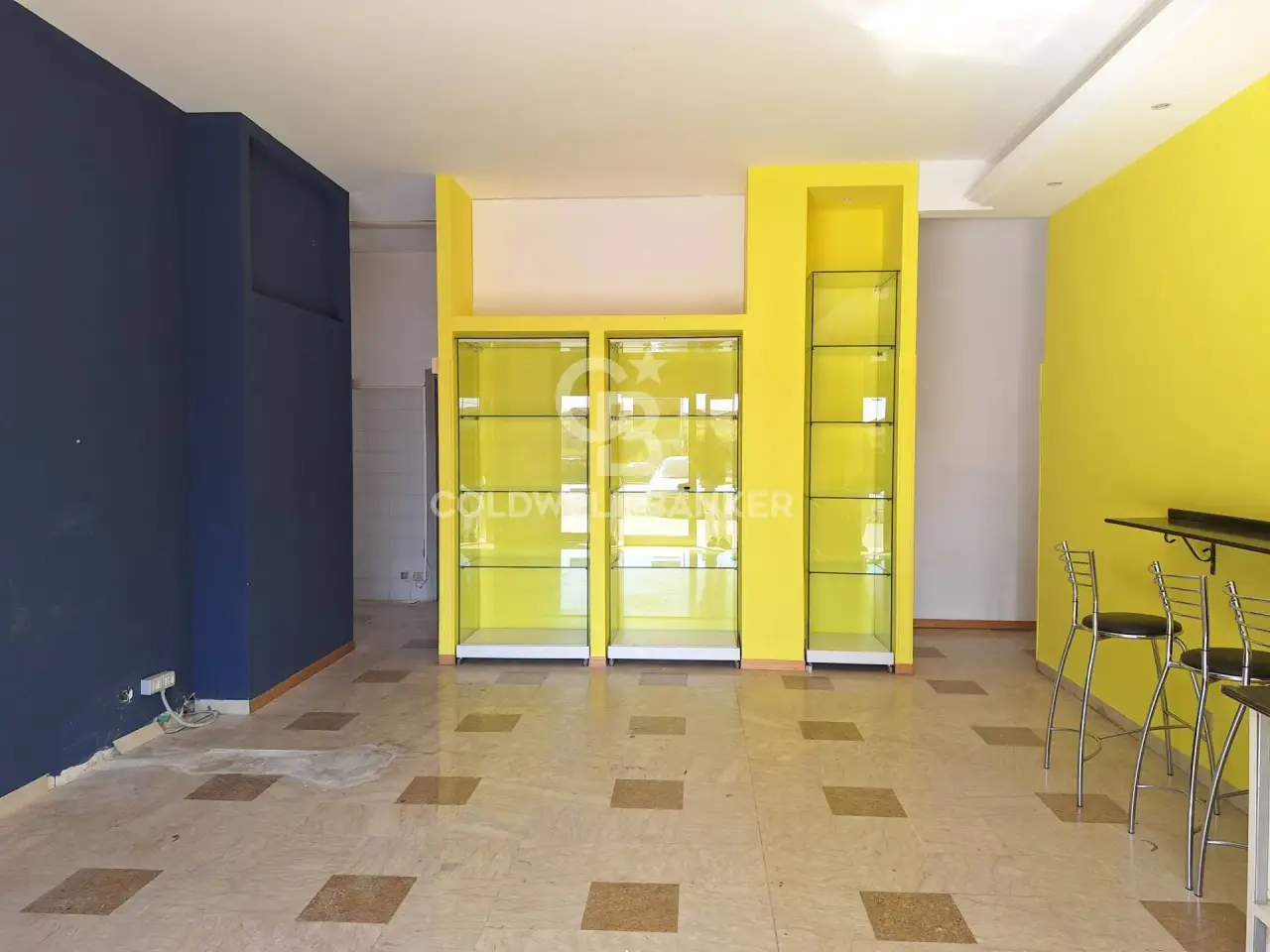 Negozio in Via Resistenza Partigiana 41, Modica, {3} - Foto 1