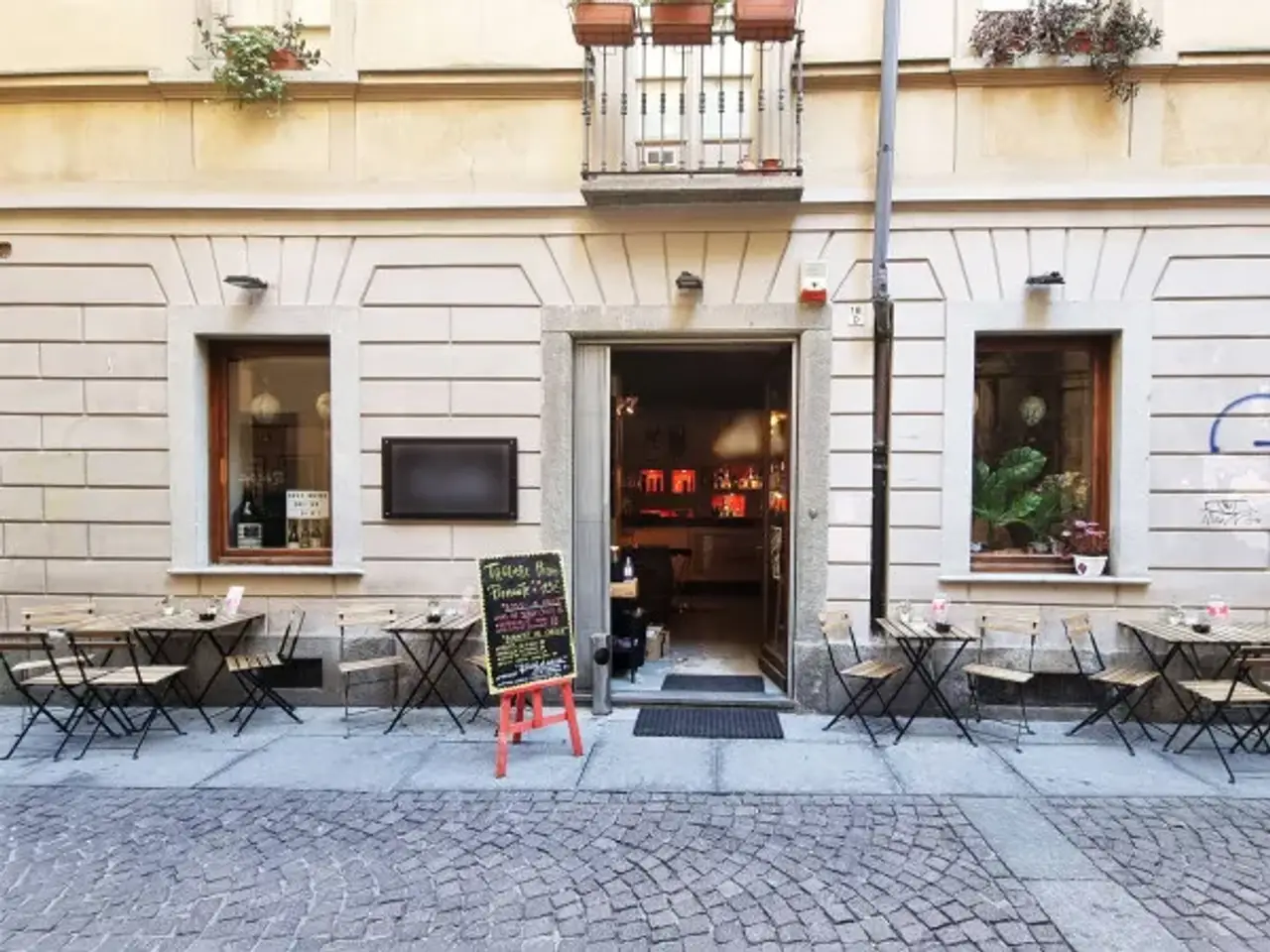 Negozio in Via Sant'Agostino 18d, Torino, {3} - Foto 2