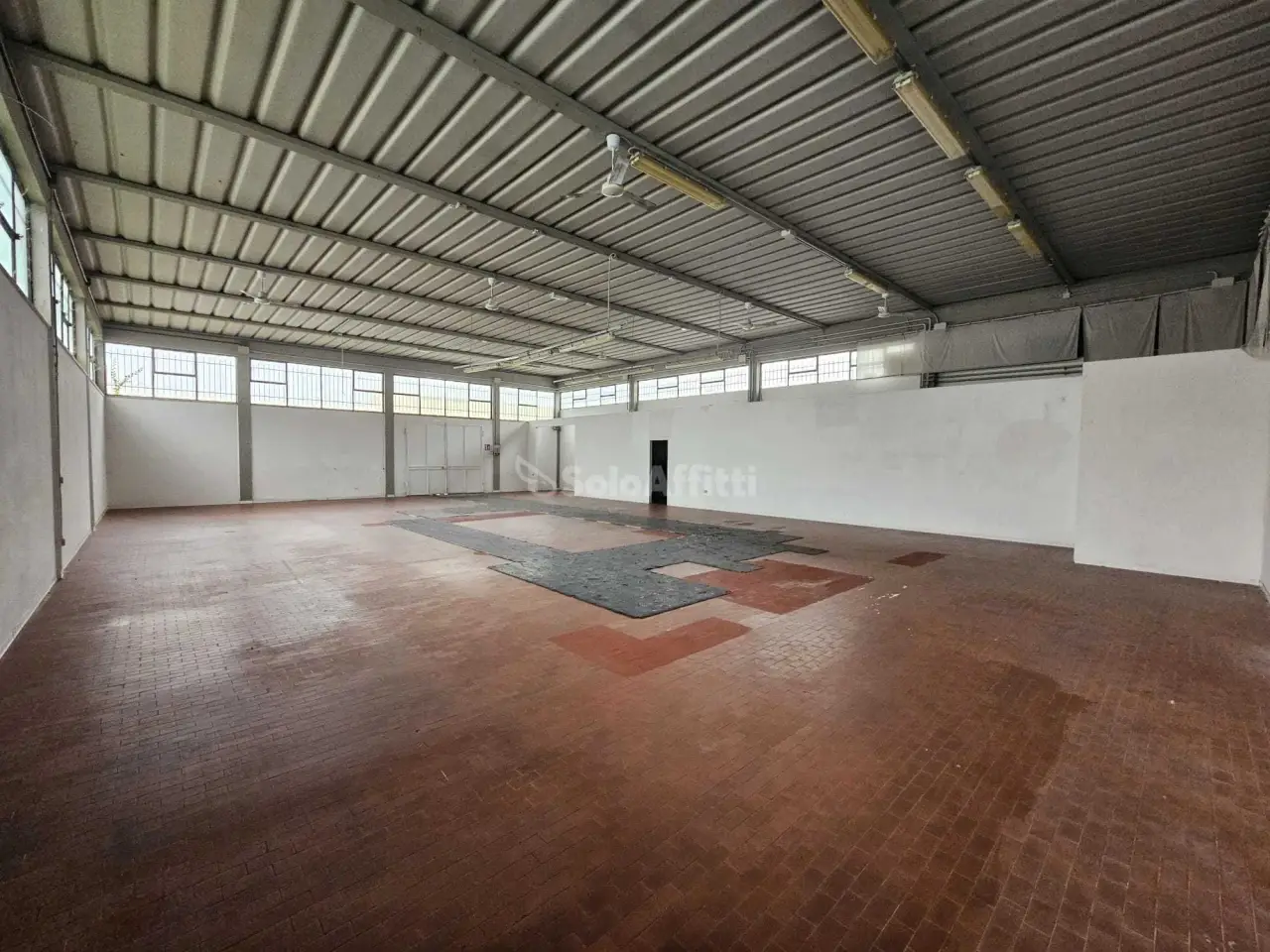 Magazzino in Via dei Rosai, Fucecchio, {3} - Foto 1