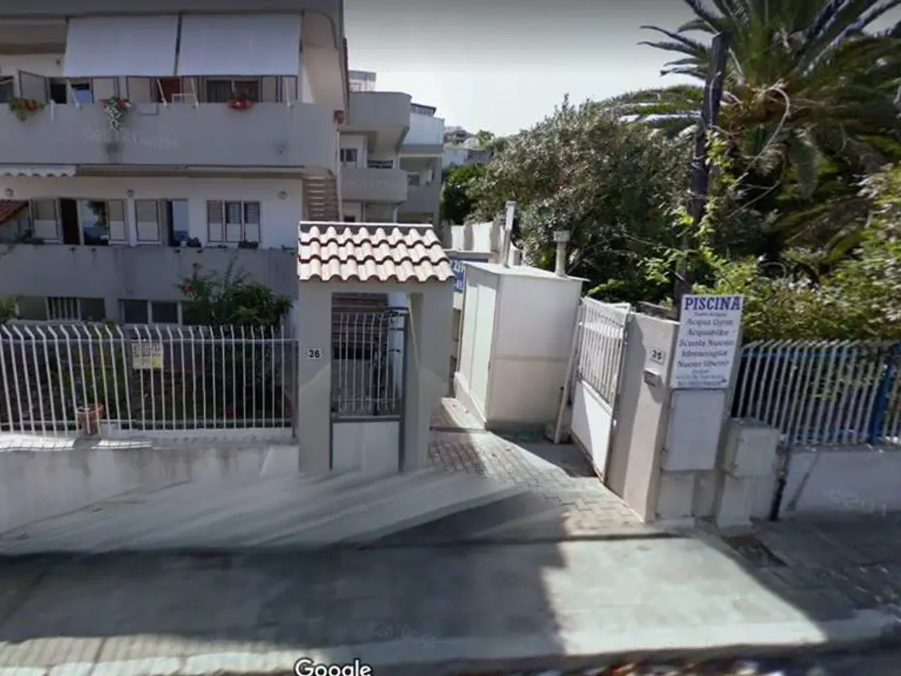 Negozio in Via Fata Morgana, Villa San Giovanni, {3} - Foto 2